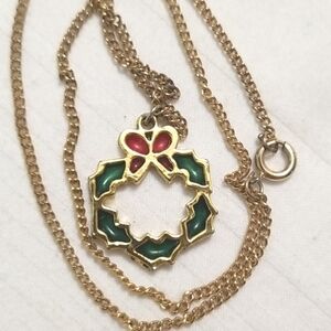 Vintage Christmas Wreath Gold Necklace
